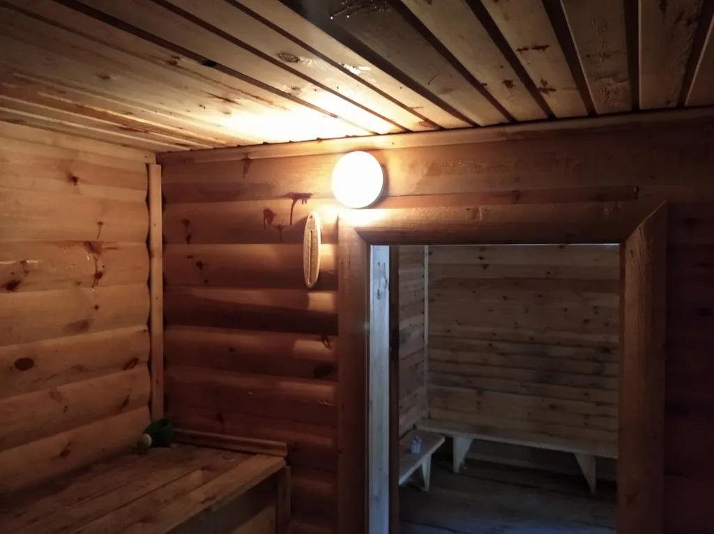 Коттедж 4-комнатный Дом — аренда посуточно в Лепель