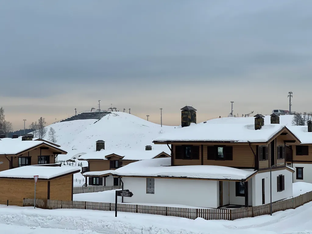 Альпийское Шале на курорте Охта Парк