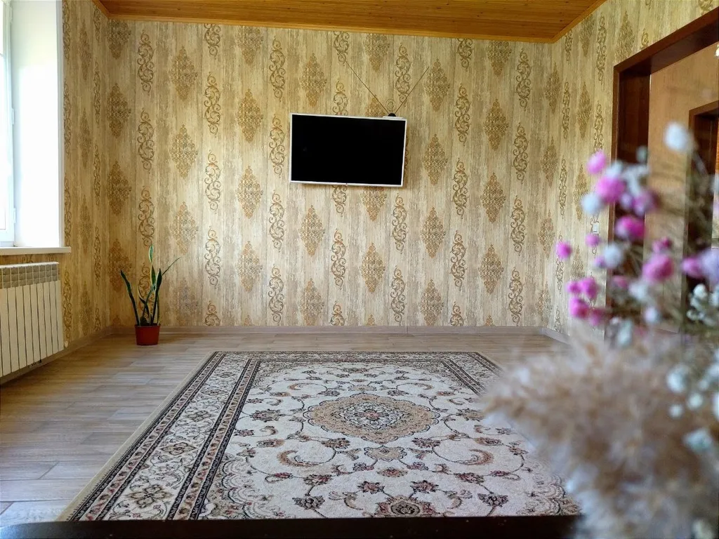 Домики у озера