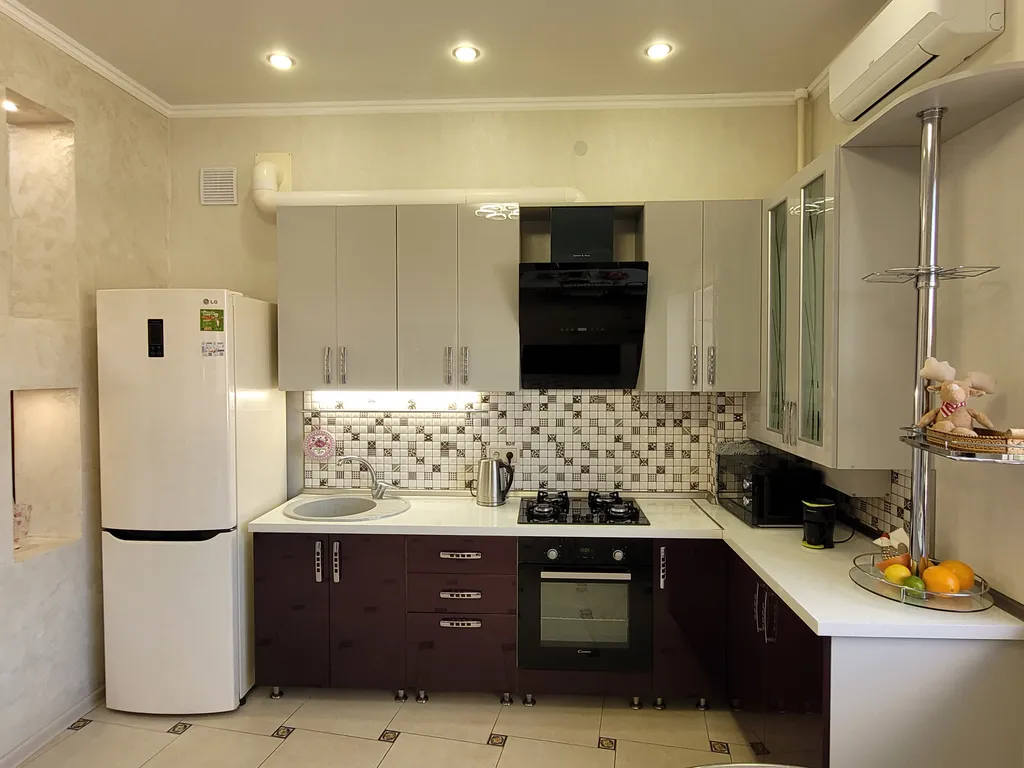 Квартира Квартира Просторная евродвушка около моря — Геленджик