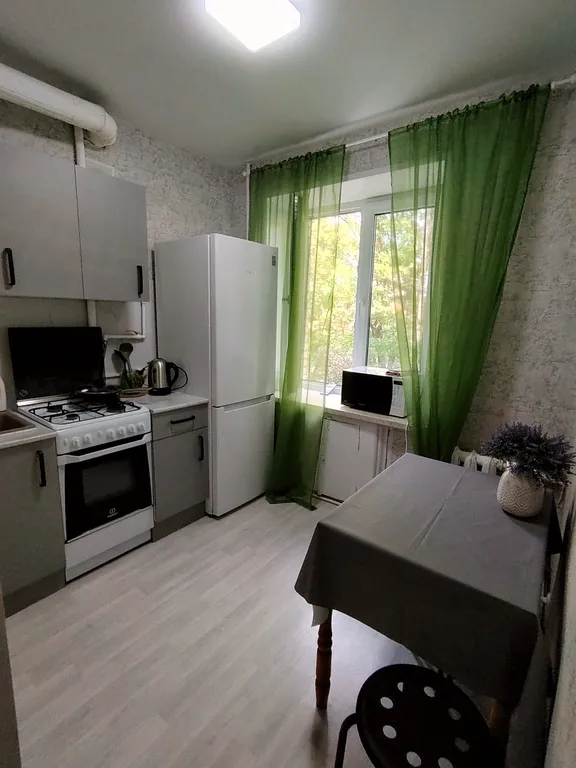 Двухкомнатная квартира в Жуковском на Фрунзе.