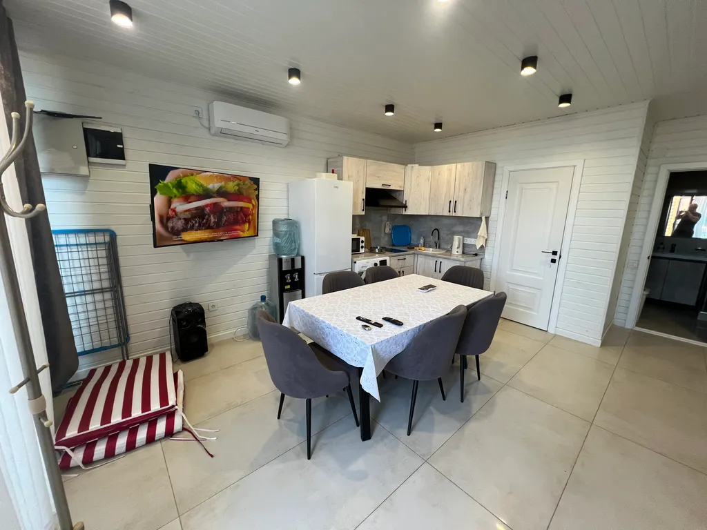 Коттедж на берегу Каспийского моря с парилкой во дворе