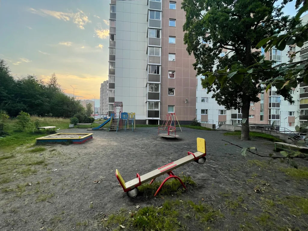 Квартира с уютным балконом и видом на лесопарк