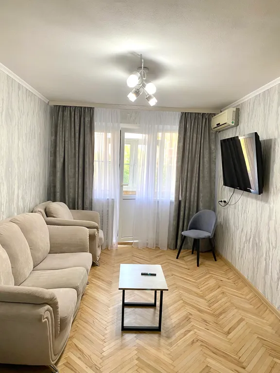 Уютная и стильная квартира в центре города — аренда посуточно в Невинномысск