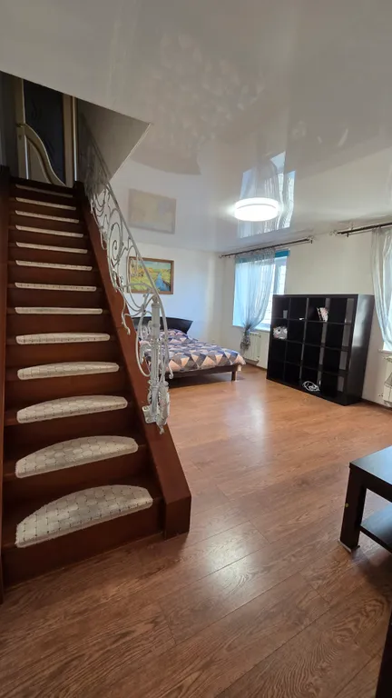 Двухуровневая квартира в центре города