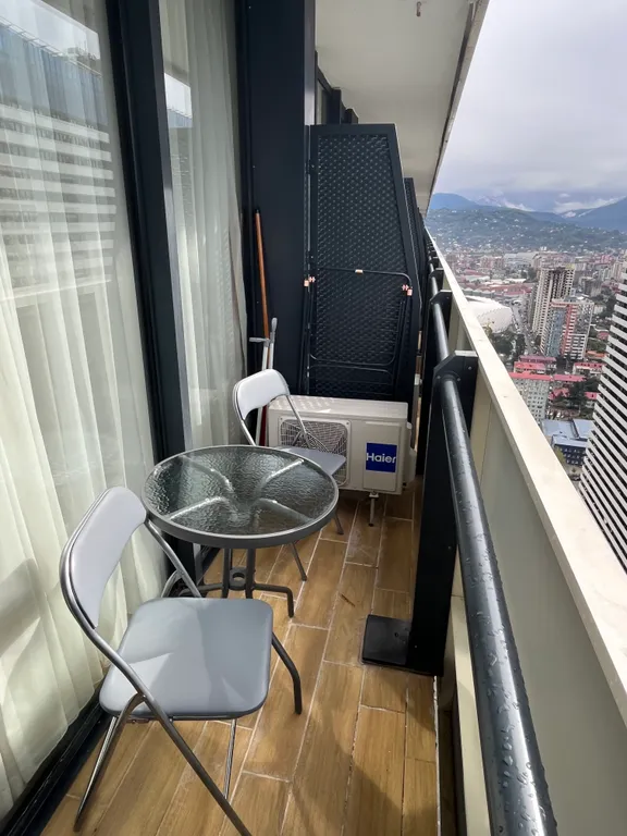 Студия на 1-й линии с видом на море в небоскребе орби сити на 2-3 гост