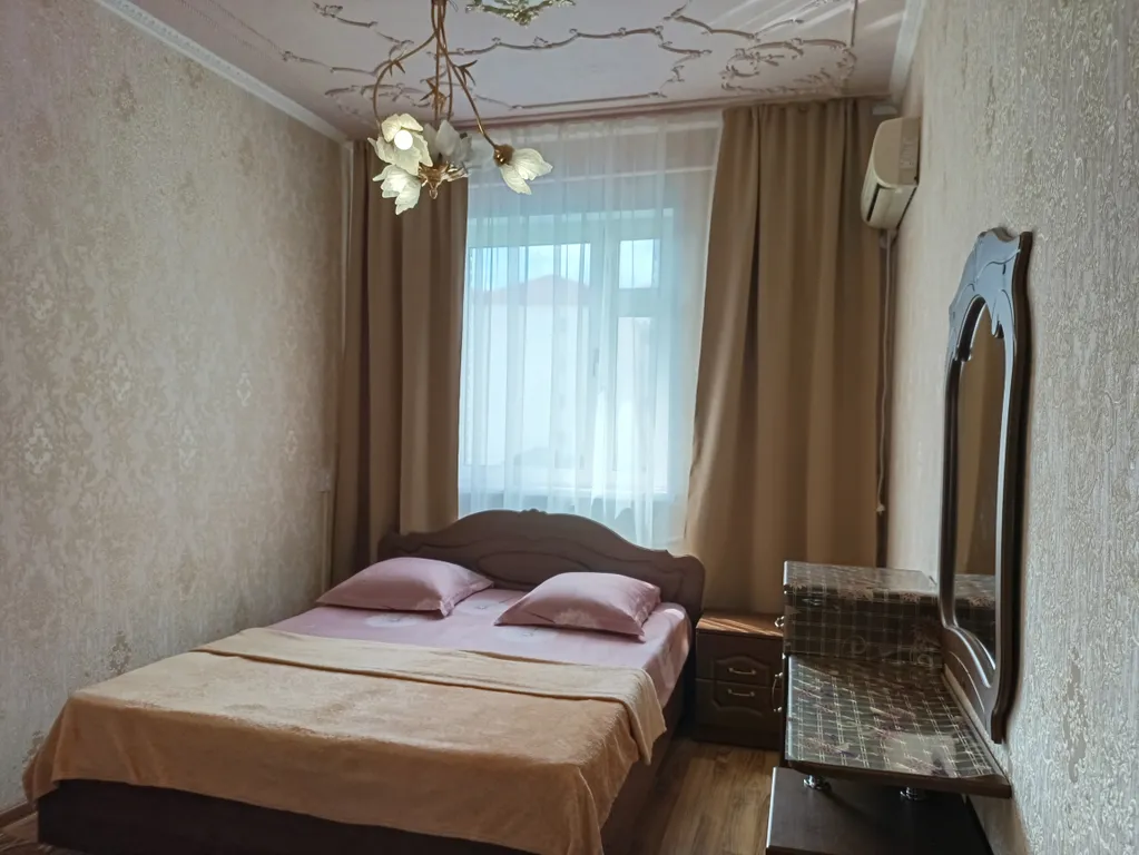 Целый этаж в доме из 4 комнат