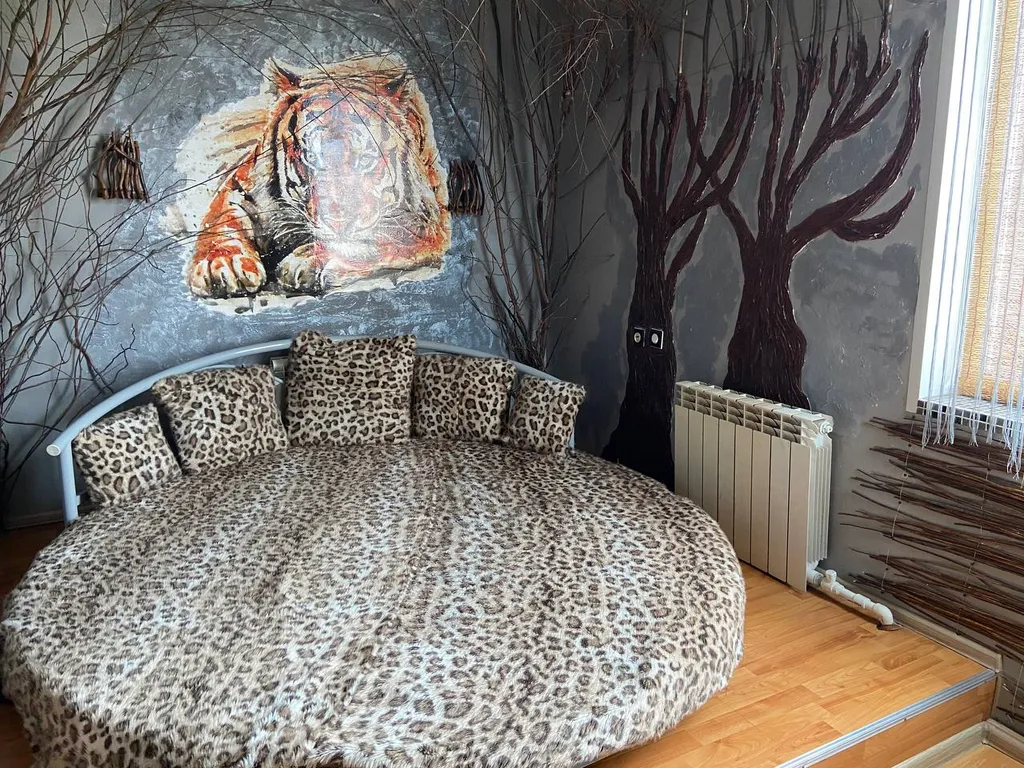 Luxury House комфортный и уютный коттедж