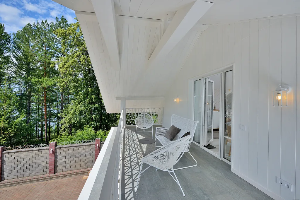 Дом у озера Банное