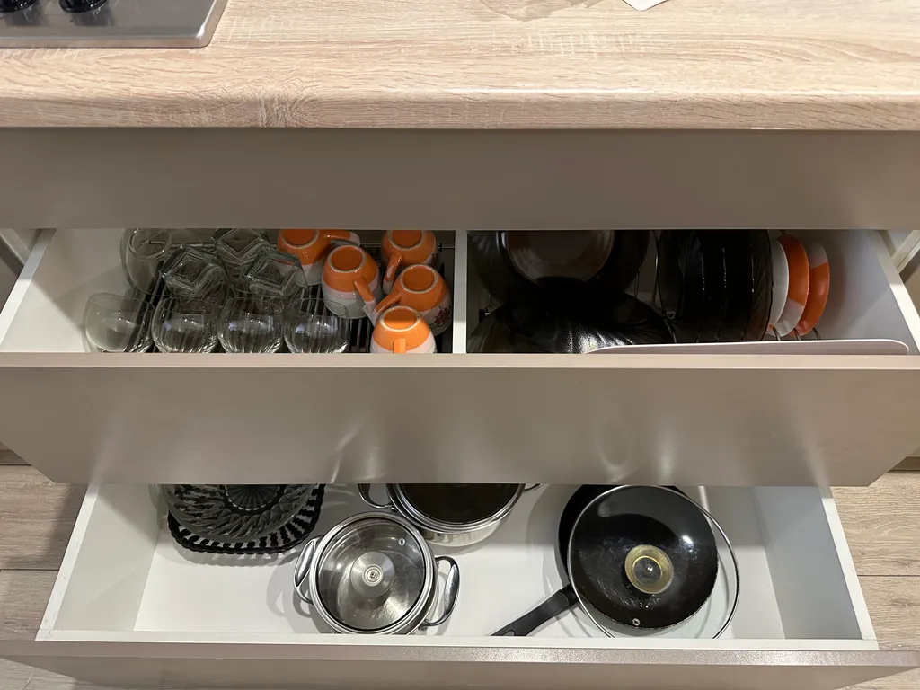 Современная DejaVu в новом ЖК в центре города