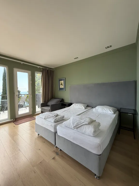 Квартира Квартира Стандартный номер с панорамным видом на море — Гагра