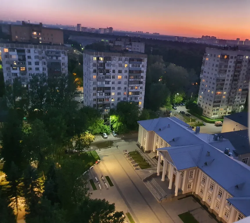 Уютная квартира с красивым видом на закат