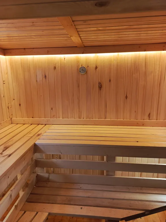 Коттедж Коттедж на базе отдыха Карловка — Чудово