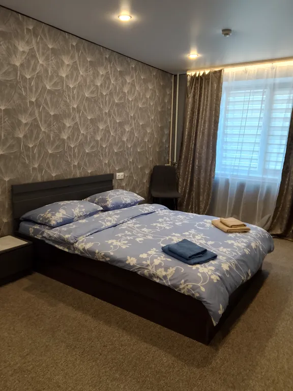 Стандарт с одной двухспальной кроватью