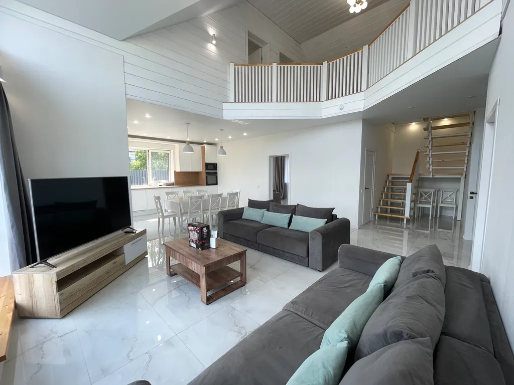 Белая Усадьба