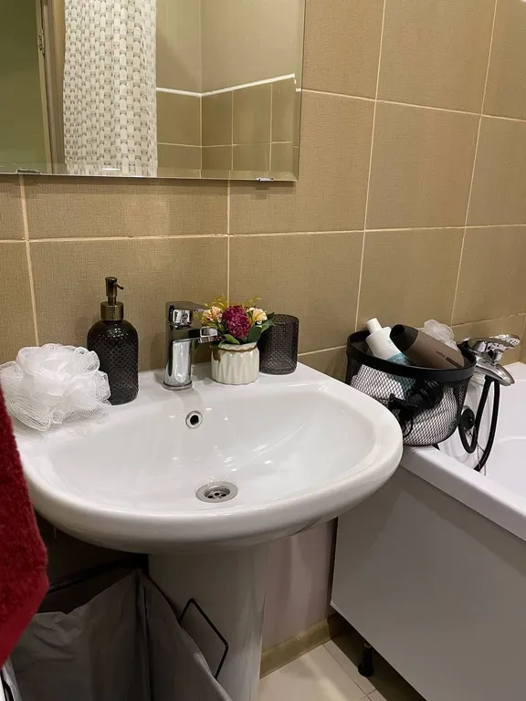 Квартира Стандарт четыре раздельных спальных левобережье — Омск