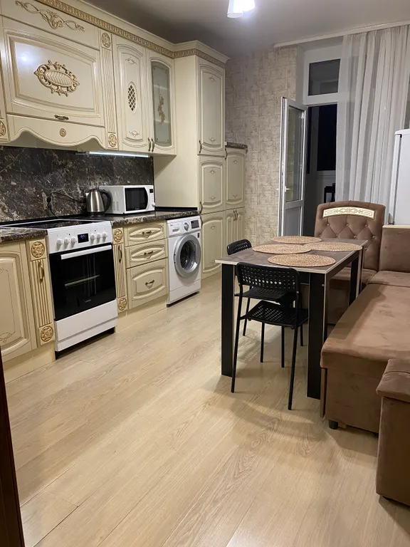 Квартира 2-комнатная квартира с видом на парк Галицкого — Краснодар