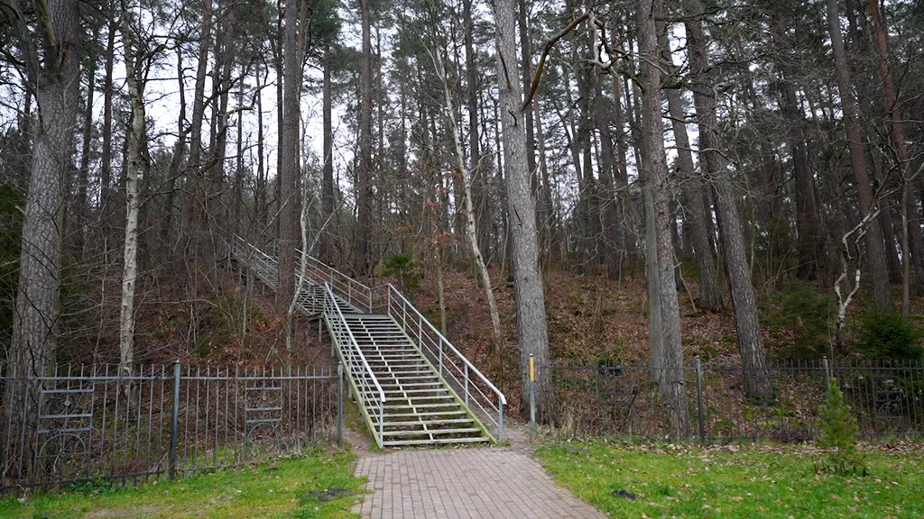 Квартира Apart-Deluxe Легенды моря: Дизайнерская 1к.квартира у озера и моря — Светлогорск