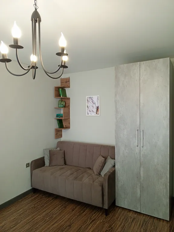 Шикарная двушка с панорамным балконом!