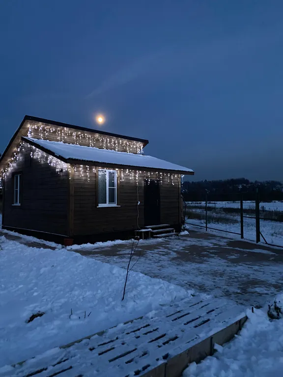 Дом с баней на берегу озера