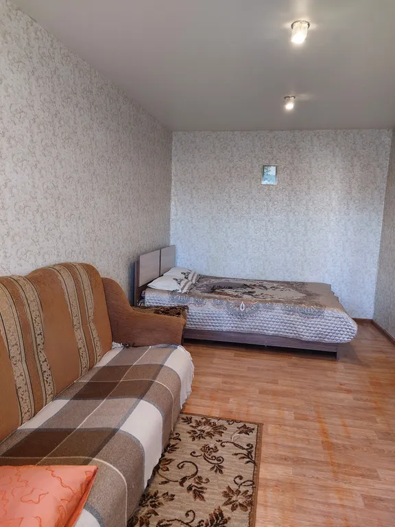 Квартира у метро Заречная с Wi-FI