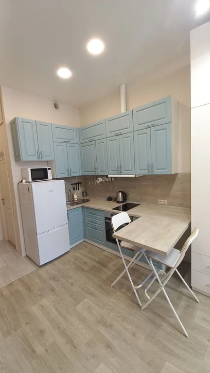 Квартира Квартира Студия со шведской стенкой и библиотекой — Геленджик