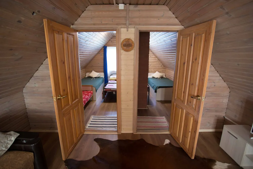 Коттедж Дом егеря — Волхов