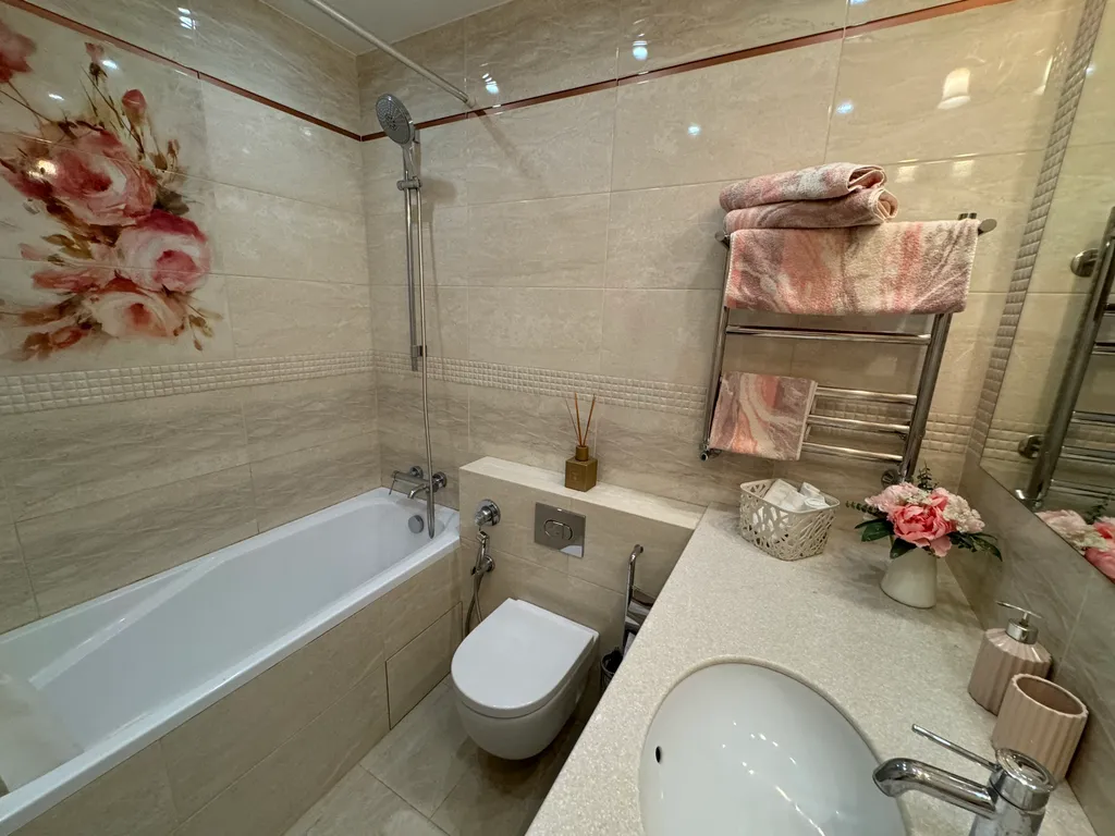 Квартира с новым ремонтом на центральной улице города