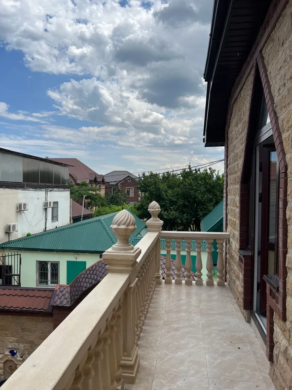 Уютный дом на море