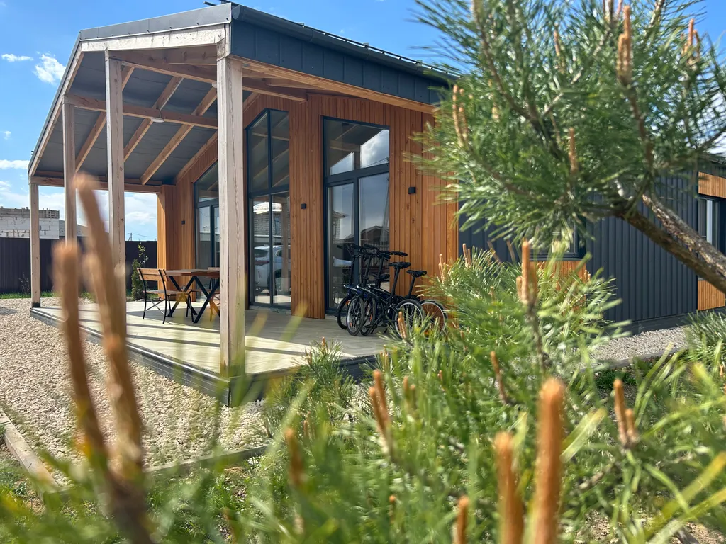 Эко-дом у озера с чаном, сауной и бильярдом