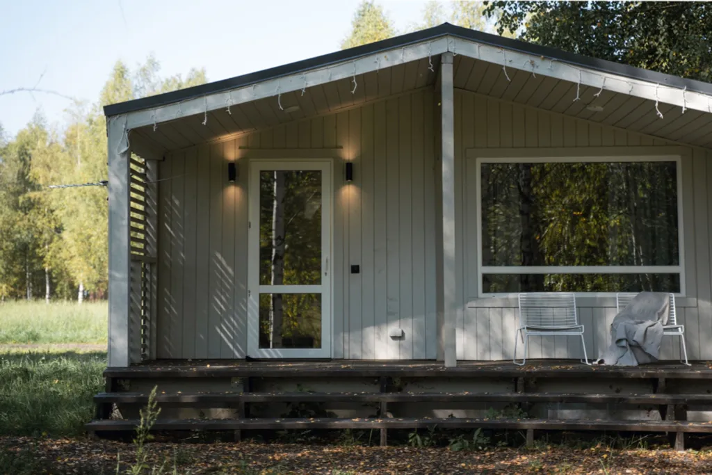 Уютный домик на берегу Волги