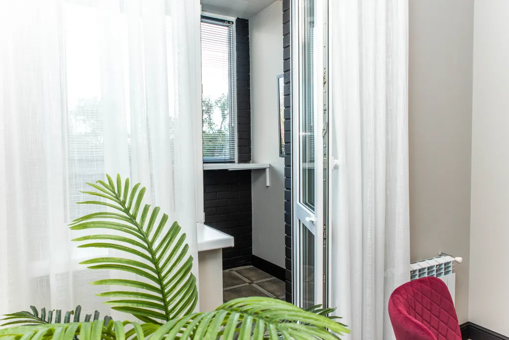 Стильные дизайнерские апартаменты на берегу реки Волга