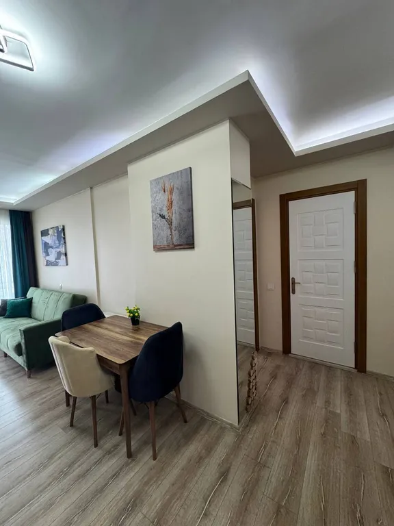 Видовая 1+1 прямо у Соли