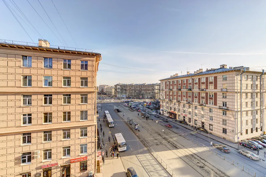 Уютная, светлая квартира у метро