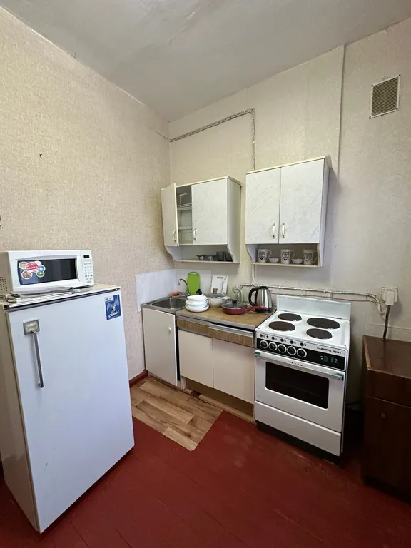 Квартира 1-комнатная Квартира — Кировск