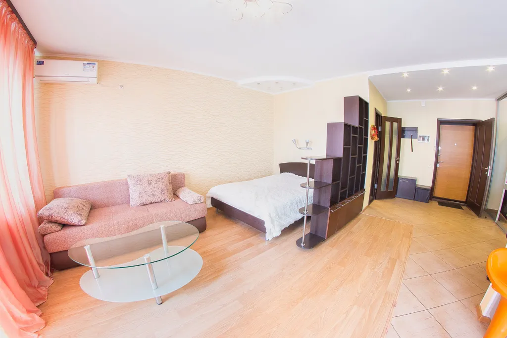 Апартаменты студия с балконом