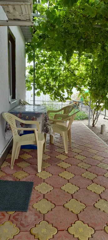 Благоустроенный домик с двумя изолированными комнатами для гостей