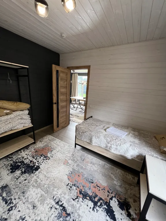 Шале в живописном тихом и спокойном месте посреди соснового леса и гор