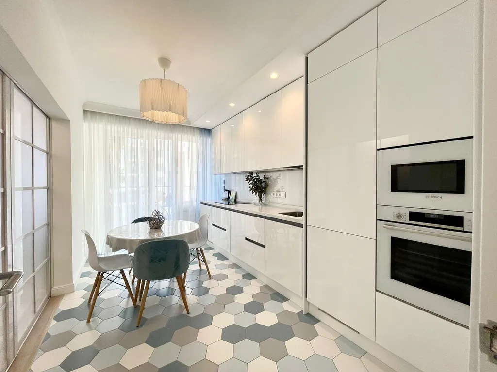 Двухкомнатная квартира в трех минутах от моря