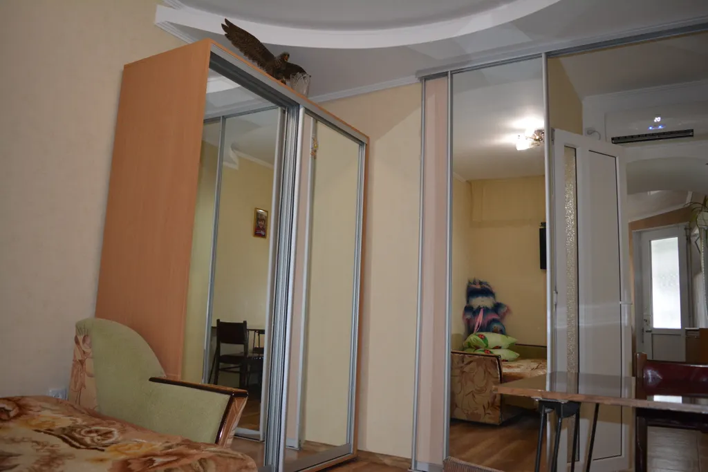 Уютная квартира возле парка с фонтаном