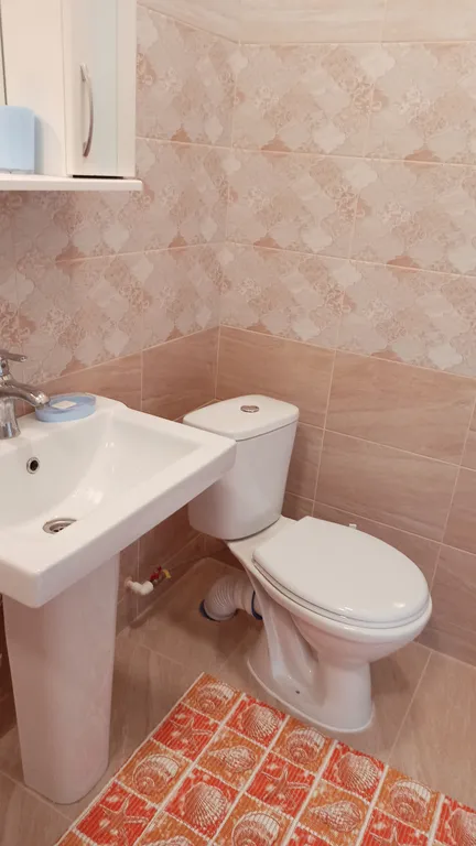 Просторный дом на море