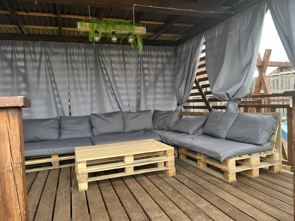 Уютный семейный дом в сердце Хужира