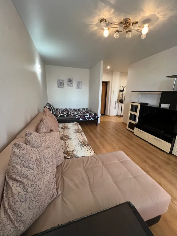 Квартира 1-комнатная квартира в спальном районе — Волгоград