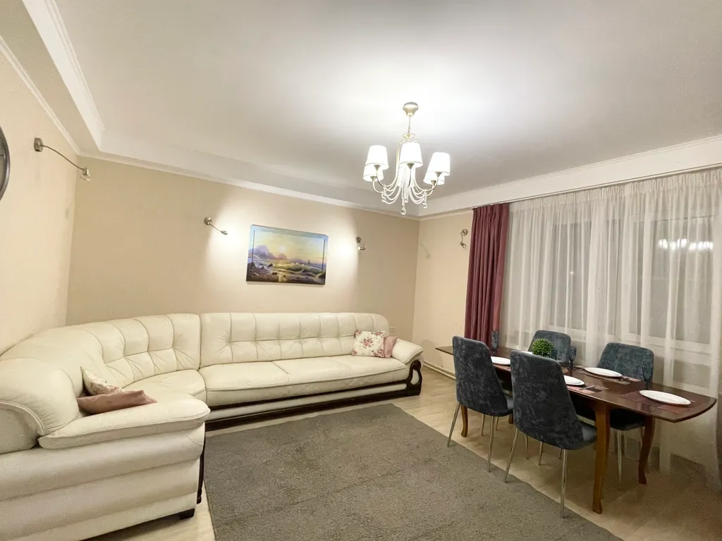 4-комнатный Дом