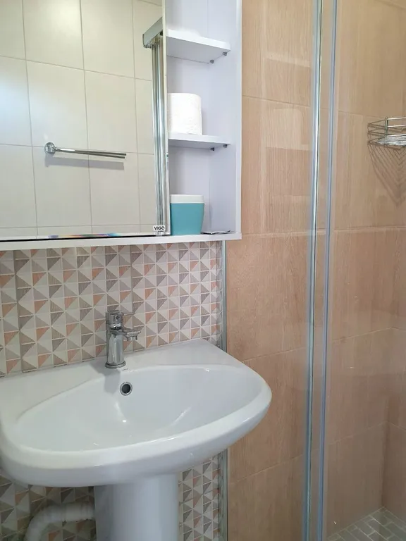 Квартира 1-комнатная Квартира — Нижняя Хобза