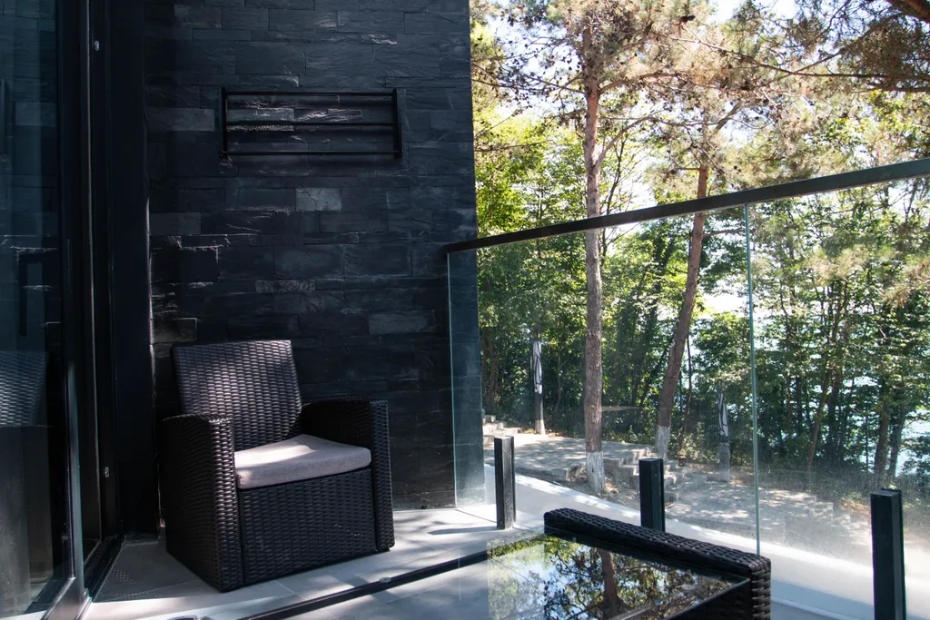 Апартамент с собственным бассейном и пляжем