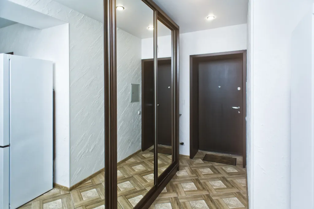 Двухкомнатная квартира с изолированными комнатами рядом с зоопарком