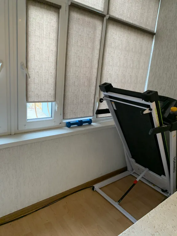 Большой дом с парковочным местом