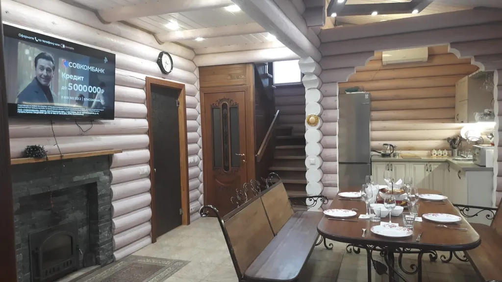 Дом из бревна с русской баней