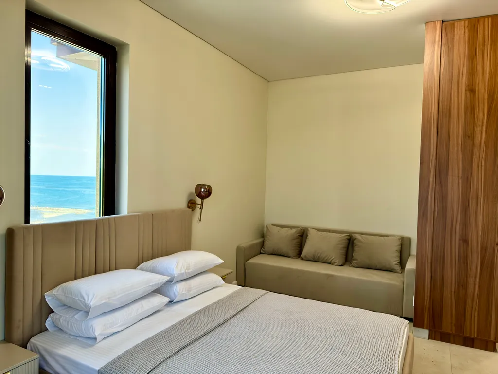 Квартира Квартира Делюкс с балконом и видом на море и горы — Лазаревское